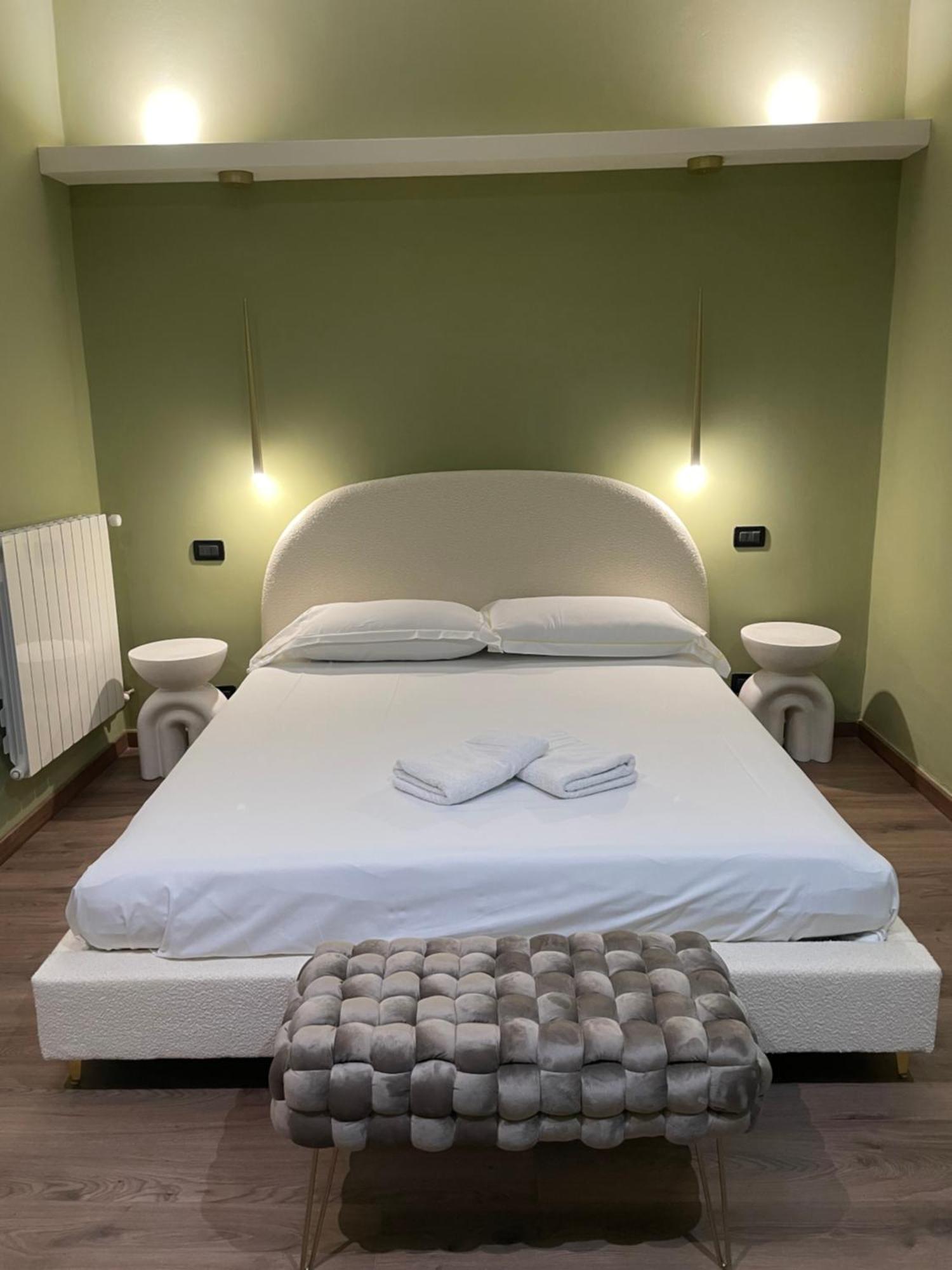 Talia Collection - Boutique Rooms In A Restored Sacred Space - With Terrace Apartment *